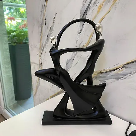 Апартаменти Sea Breeze *