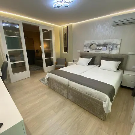 Sea Breeze Βάρνα