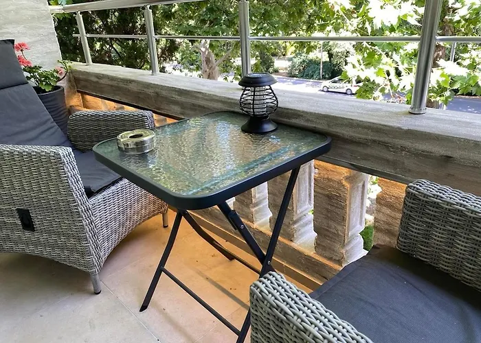 Apartment Sea Breeze *